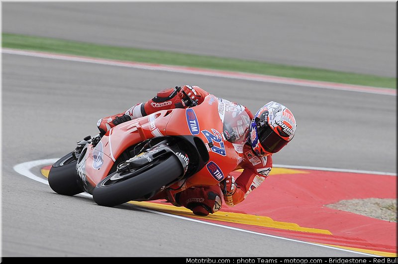 motogp_stoner_17_aragon_2010