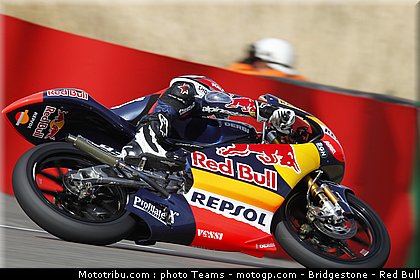 125_marquez_37_aragon_2010.jpg