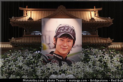 moto2_0001_aragon_2010.jpg