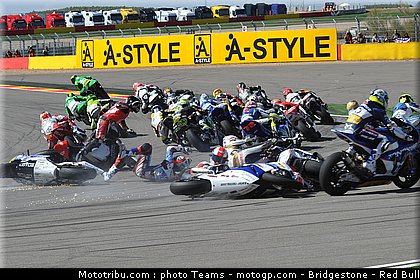 moto2_0020_aragon_2010.jpg