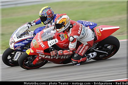 moto2_0046_aragon_2010.jpg