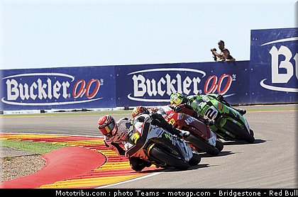 moto2_0047_aragon_2010.jpg