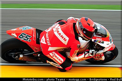moto2_bradl_01_aragon_2010.jpg