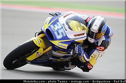 moto2_derosa_02_aragon_2010.jpg