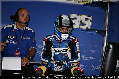 moto2_derosa_11_aragon_2010.jpg