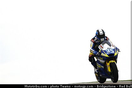 moto2_derosa_16_aragon_2010.jpg