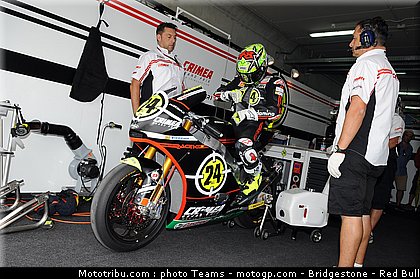 moto2_elias_01_aragon_2010.jpg
