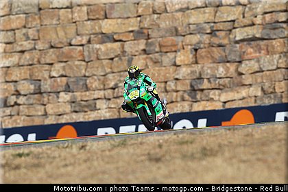 moto2_iannone_13_aragon_2010.jpg
