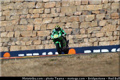 moto2_iannone_14_aragon_2010.jpg