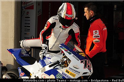moto2_pasini_03_aragon_2010.jpg