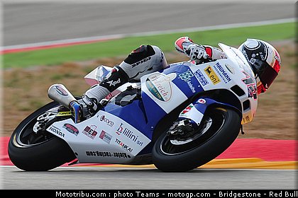 moto2_pasini_06_aragon_2010.jpg