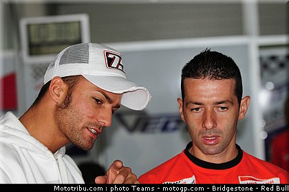 moto2_pasini_09_aragon_2010.jpg