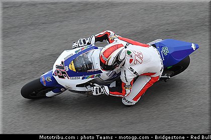 moto2_pasini_13_aragon_2010.jpg