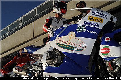 moto2_pasini_18_aragon_2010.jpg