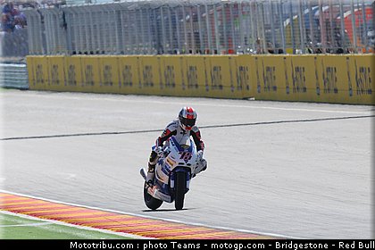 moto2_pasini_23_aragon_2010.jpg
