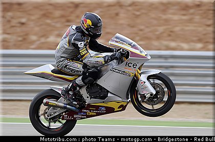 moto2_redding_5_aragon_2010.jpg