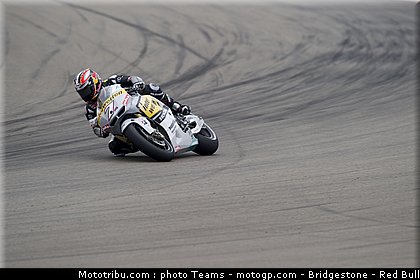 motogp_aoyama_03_aragon_2010.jpg
