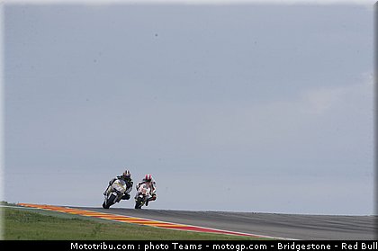 motogp_aoyama_09_aragon_2010.jpg