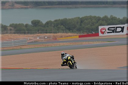 motogp_edwards_04_aragon_2010.jpg