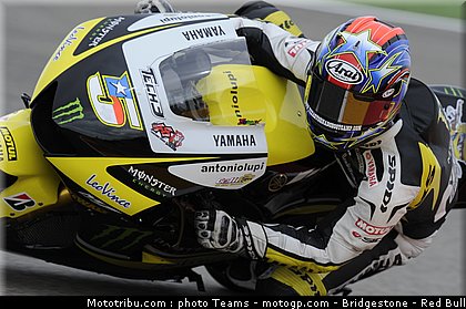 motogp_edwards_12_aragon_2010.jpg