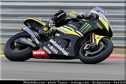 motogp_edwards_14_aragon_2010.jpg