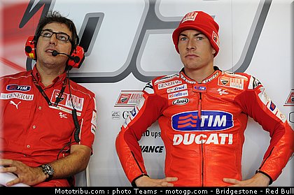 motogp_hayden_21_aragon_2010.jpg