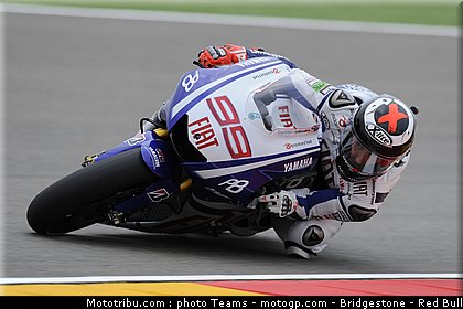 motogp_lorenzo_11_aragon_2010.jpg
