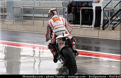 motogp_melandri_04_aragon_2010.jpg