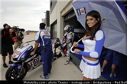 motogp_pitbabe_49_aragon_2010.jpg