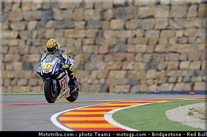 motogp_rossi_17_aragon_2010.jpg