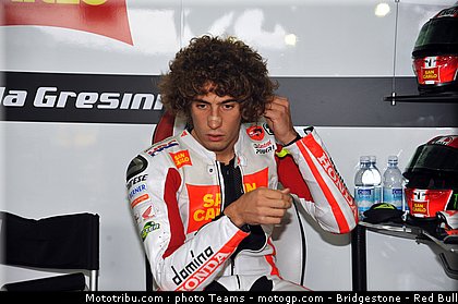 motogp_simoncelli_03_aragon_2010.jpg