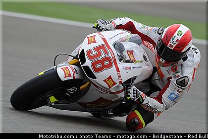 motogp_simoncelli_06_aragon_2010.jpg