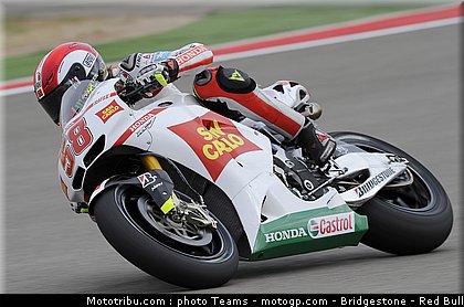 motogp_simoncelli_39_aragon_2010.jpg