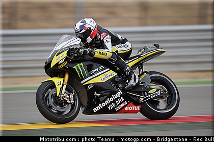 motogp_spies_09_aragon_2010.jpg