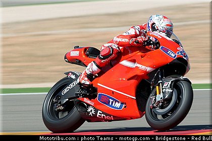 motogp_stoner_12_aragon_2010.jpg