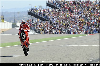 motogp_stoner_14_aragon_2010.jpg