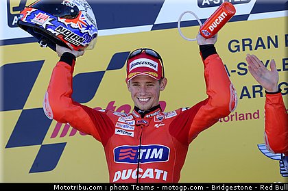 motogp_stoner_28_aragon_2010.jpg