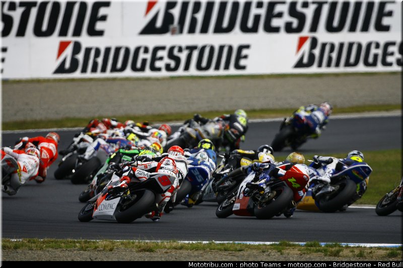 moto2_003_japon_2010