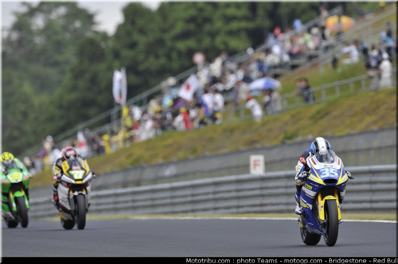 moto2_019_japon_2010