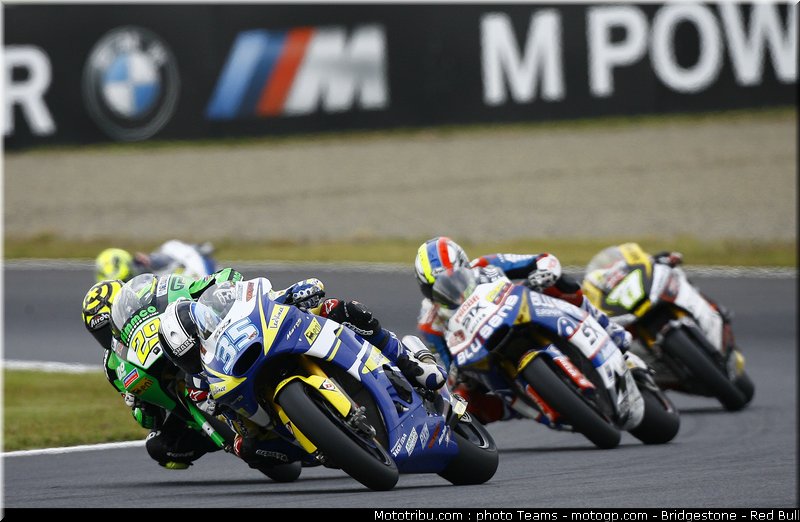moto2_021_japon_2010