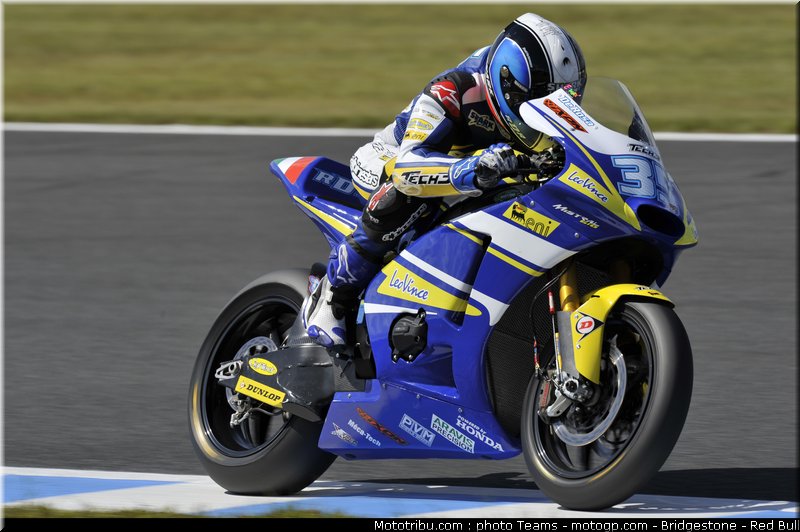 moto2_derosa_03_japon_2010