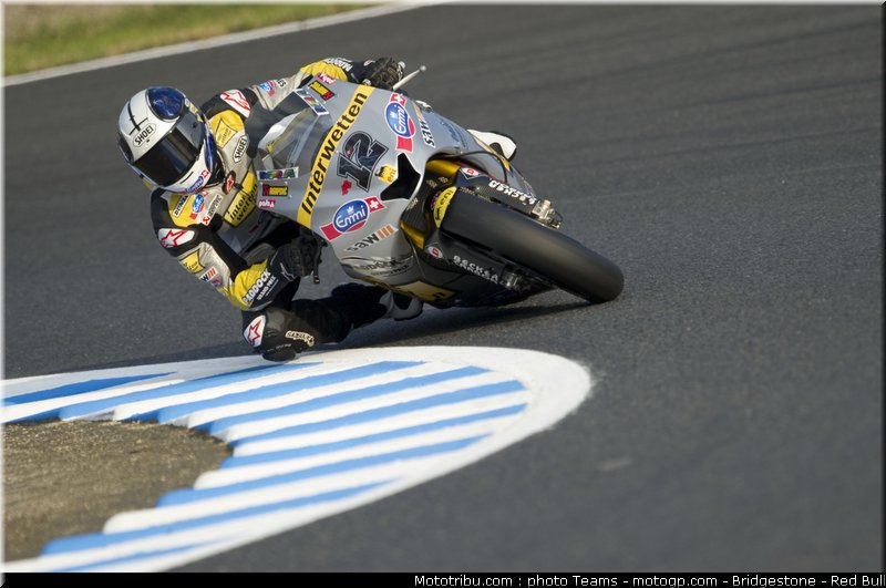 moto2_luthi_1_japon_2010