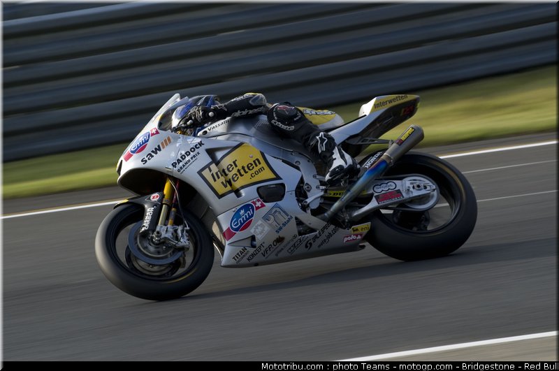 moto2_luthi_2_japon_2010