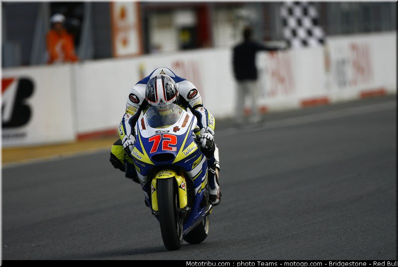 moto2_takahashi_19_japon_2010