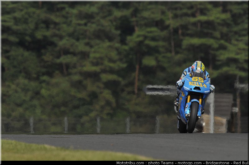 motogp_capirossi_09_japon_2010