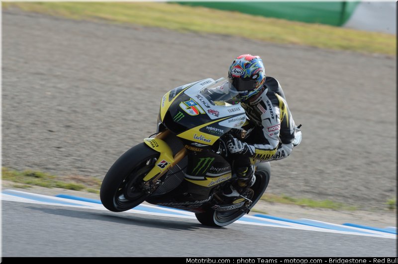motogp_edwards_05_japon_2010