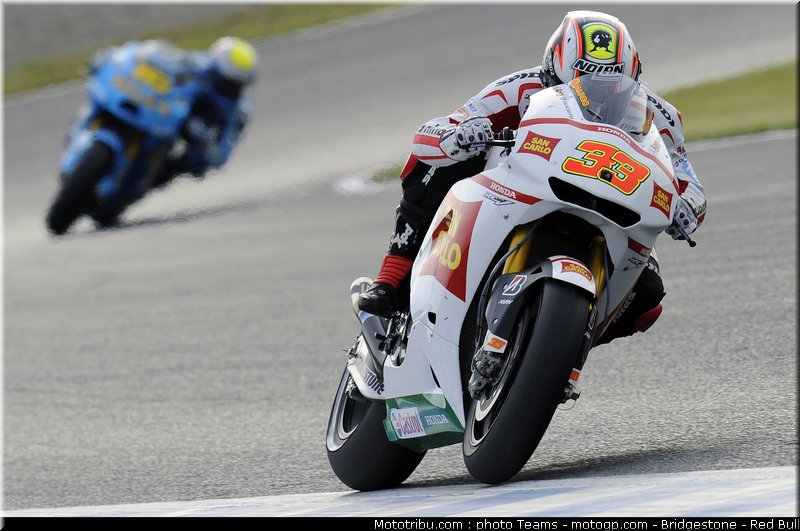 motogp_melandri_12_japon_2010