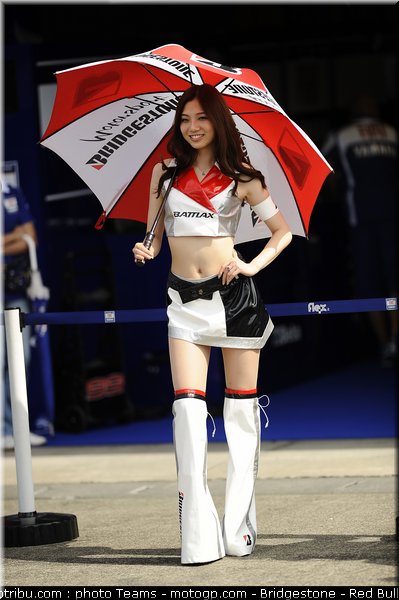 motogp_pitbabe_05_japon_2010