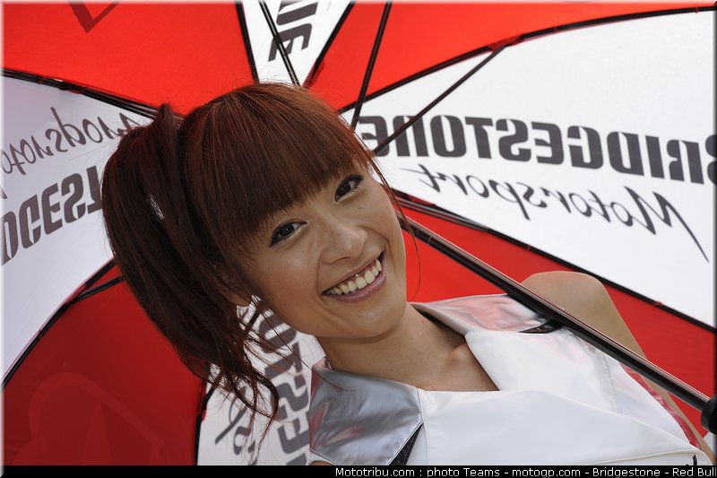 motogp_pitbabe_06_japon_2010