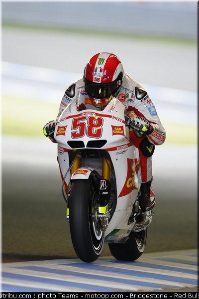 motogp_simoncelli_07_japon_2010